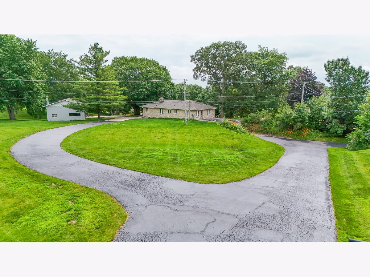  For Sale Dixon Illinois, 1742 Wolverine Road