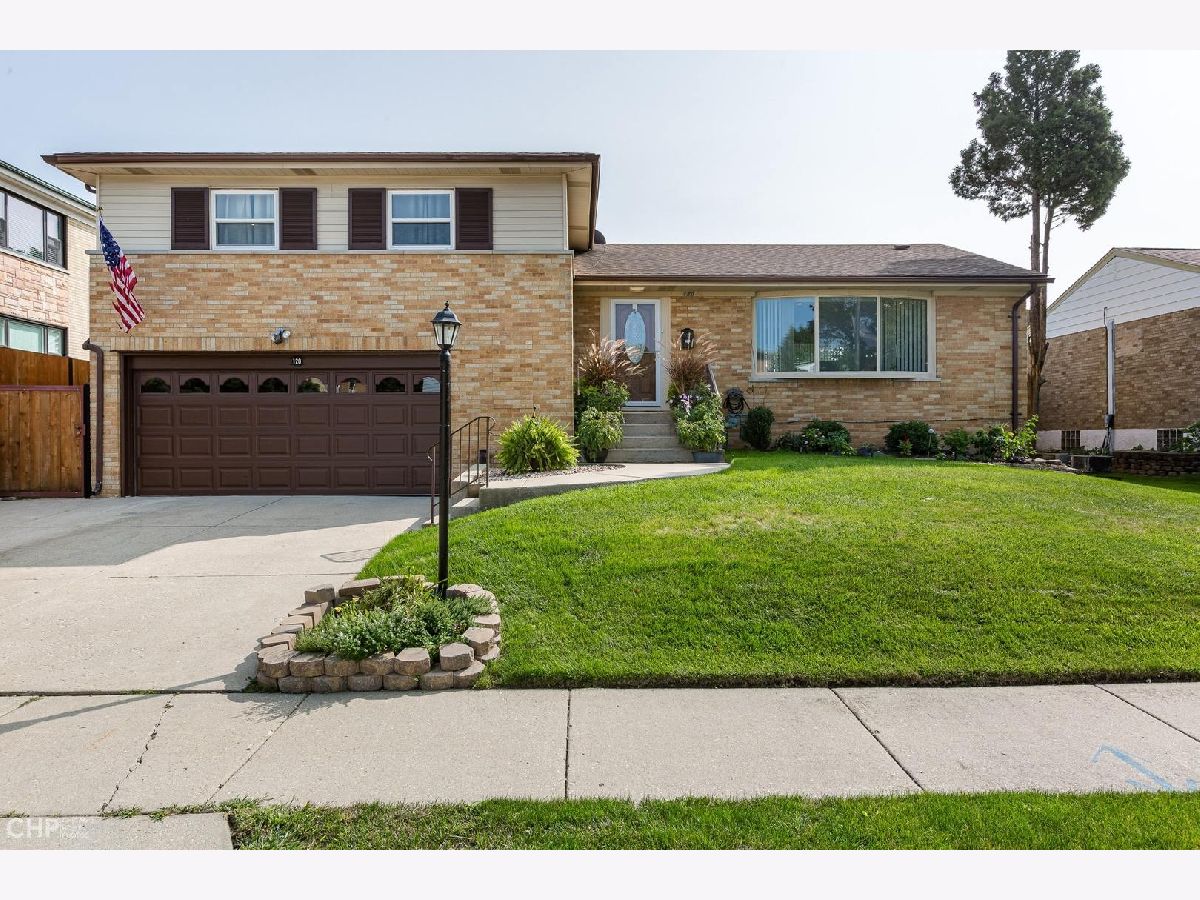  For Sale Melrose Park Illinois, 120 Concord Drive