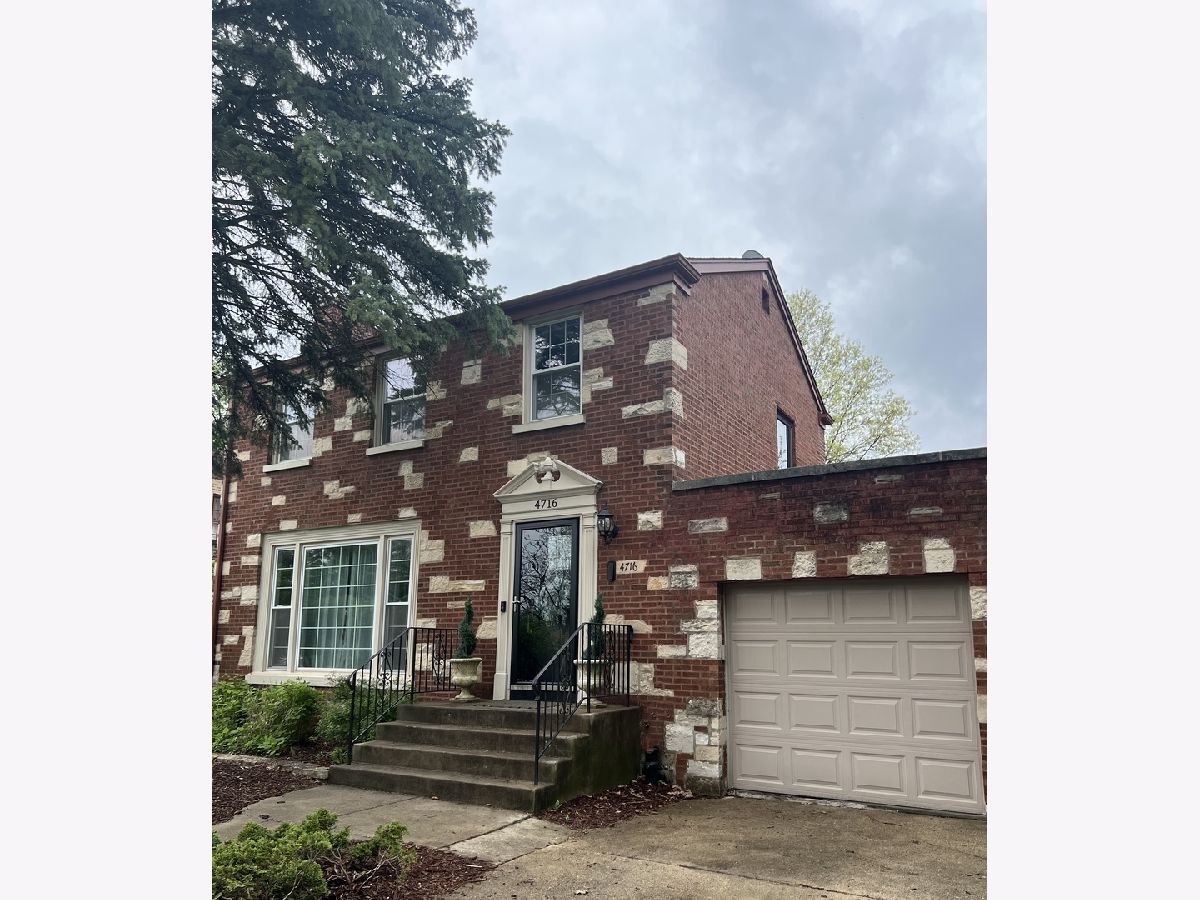  For Rent Western Springs Illinois, 4716 Wolf