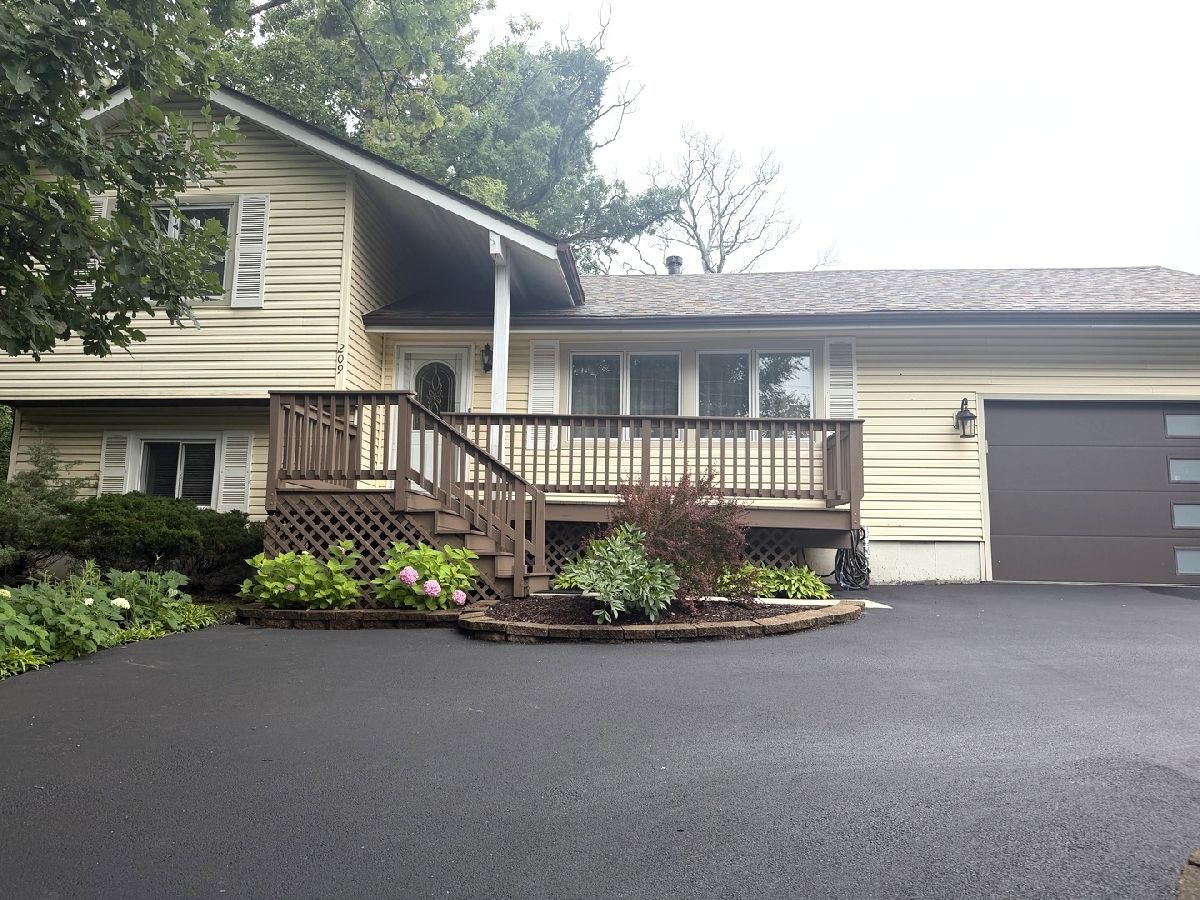  For Sale Lake Bluff Illinois, 209 Rivers Drive