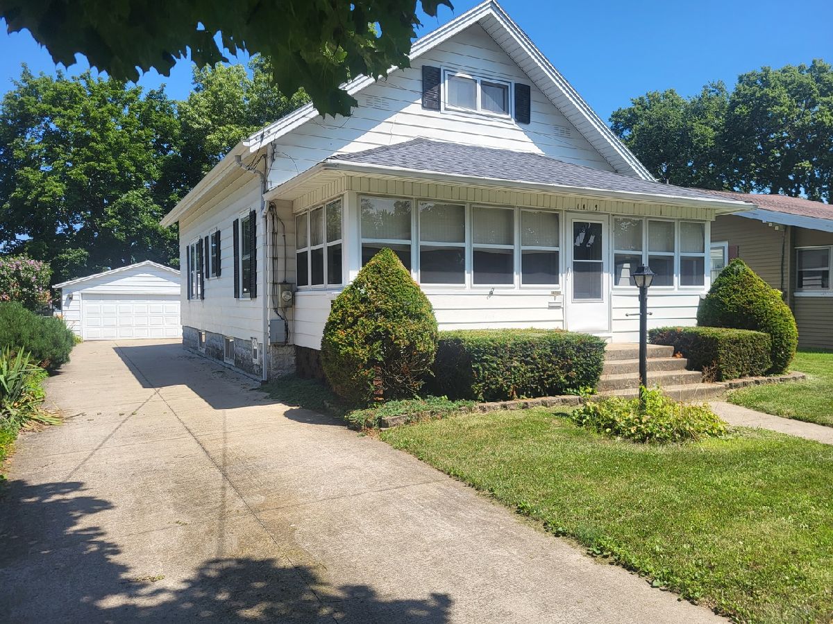  For Sale Dixon Illinois, 1415 1st Street