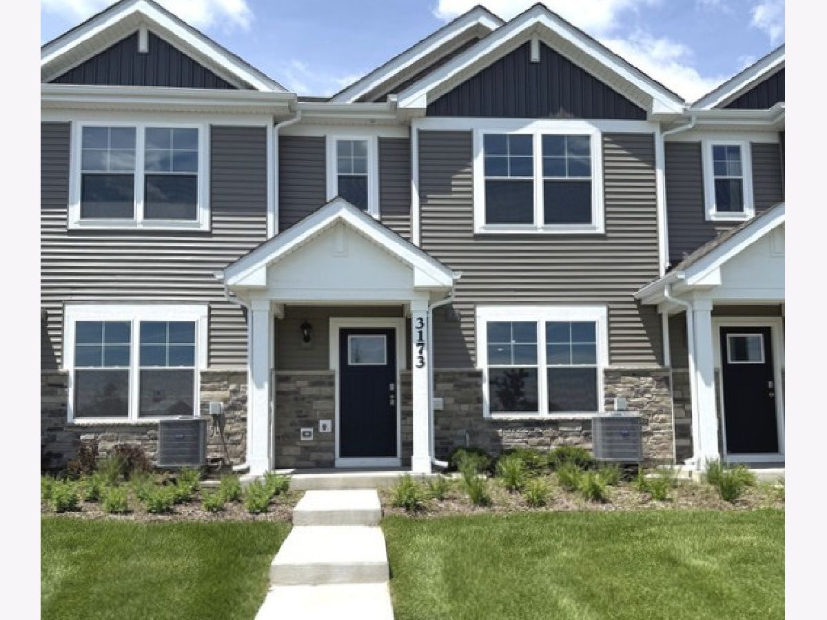Homes & Townhomes Rented Grande Reserve Yorkville Illinois, 3173 Grande