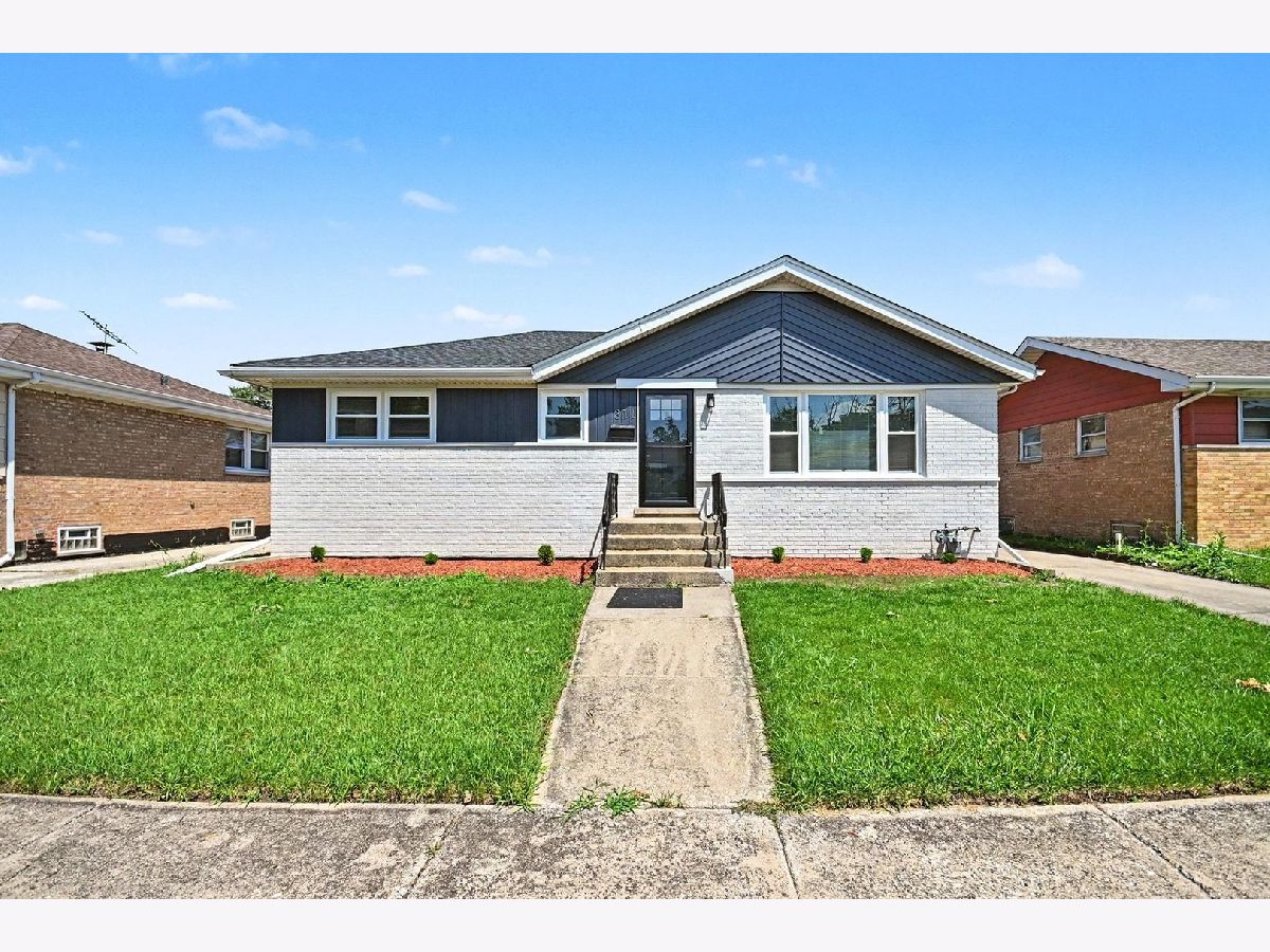  For Rent Hillside Illinois, 811 End