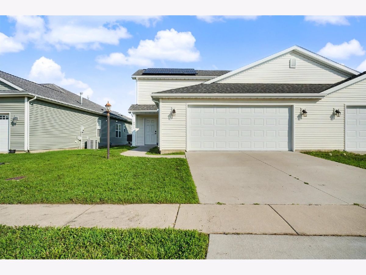  For Sale Champaign Illinois, 3314 Boulder Ridge Drive