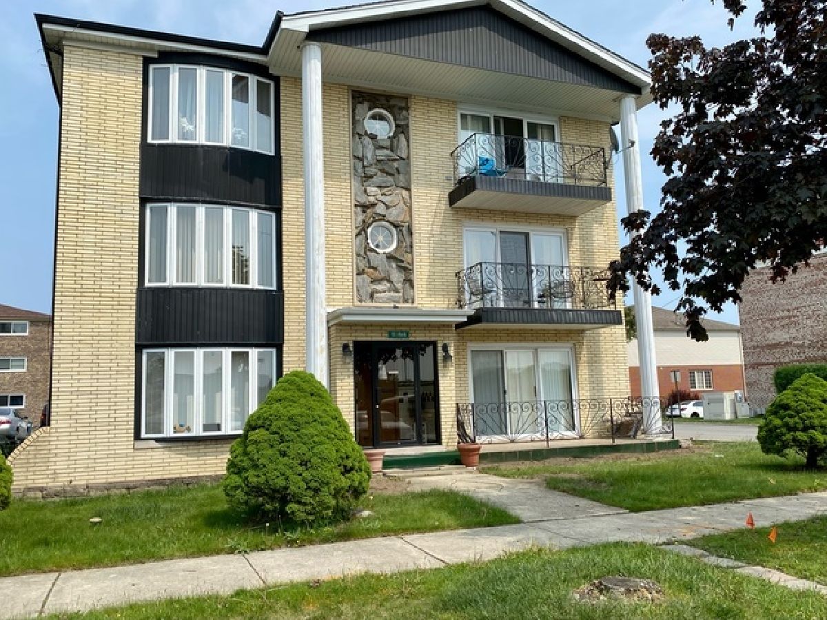  Rented Palos Hills Illinois, 11255 Roberts