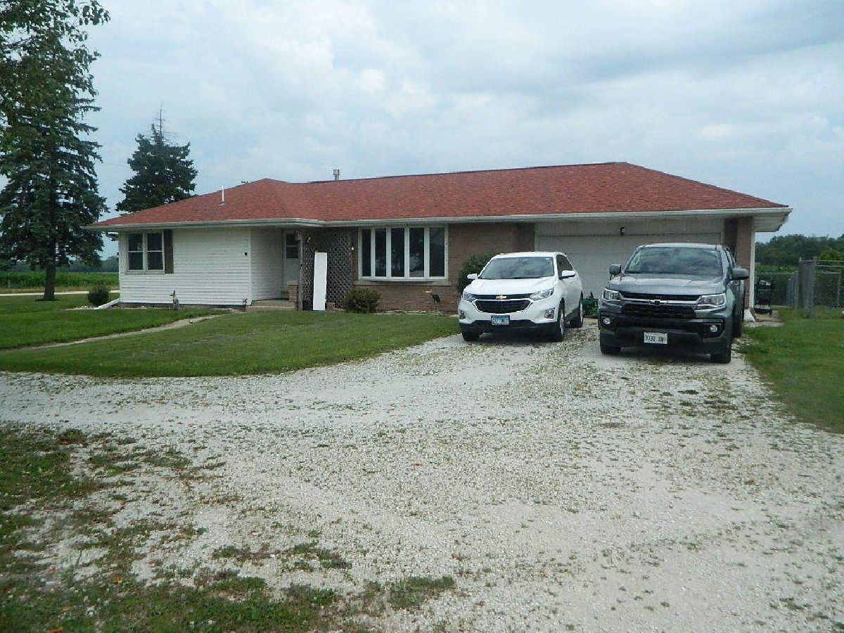  For Sale Bonfield Illinois, 3669 13000 Road
