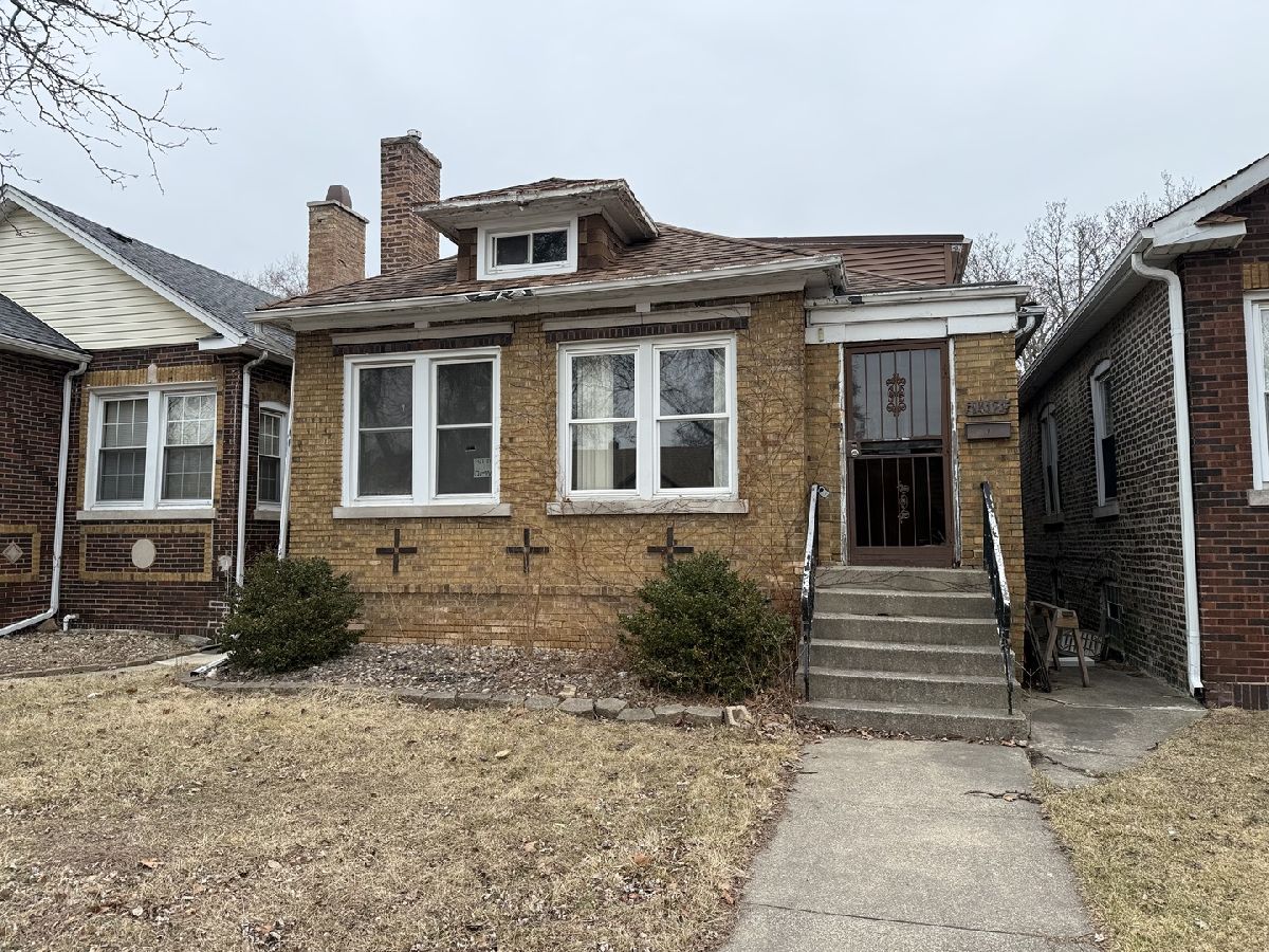  For Sale Riverdale Illinois, 14121 Dearborn Street