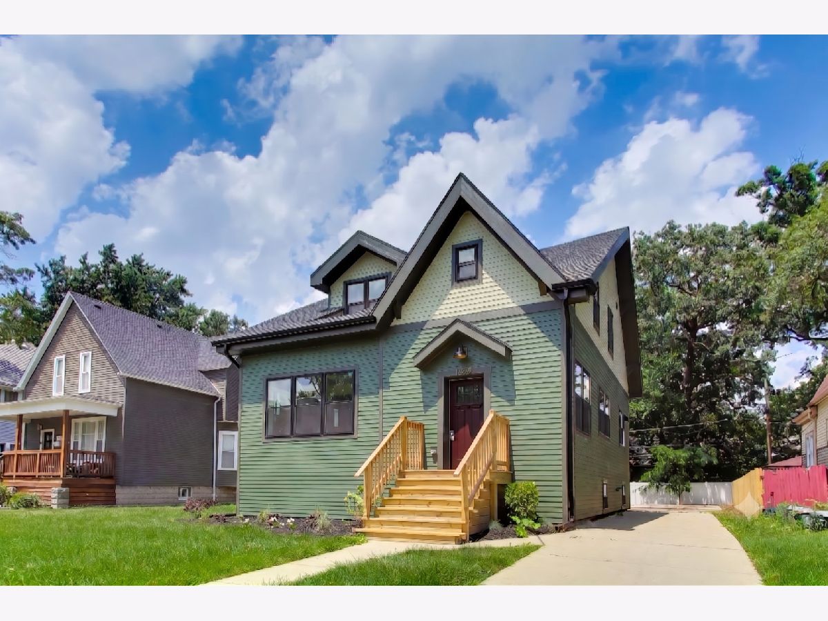  For Sale Chicago Illinois, 1632 100th Place