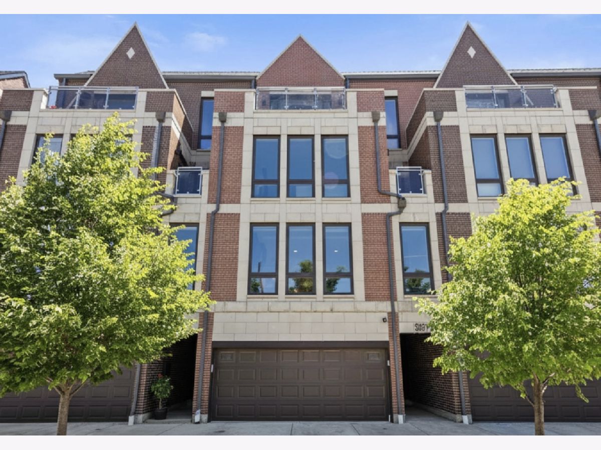  For Sale Chicago Illinois, 3901 Lake Park Avenue