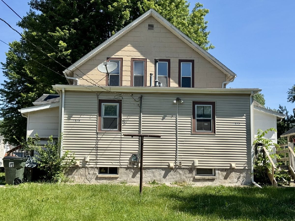  Rented Davenport Iowa, 1527 6th