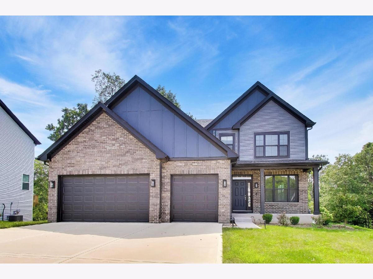  For Sale Yorkville Illinois, 495 Timber Oak Lane