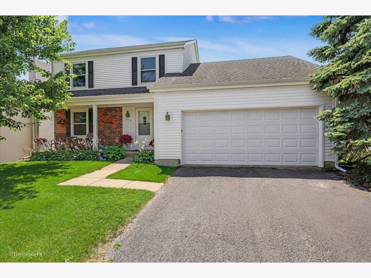  For Sale Carol Stream Illinois, 918 Horseshoe Court
