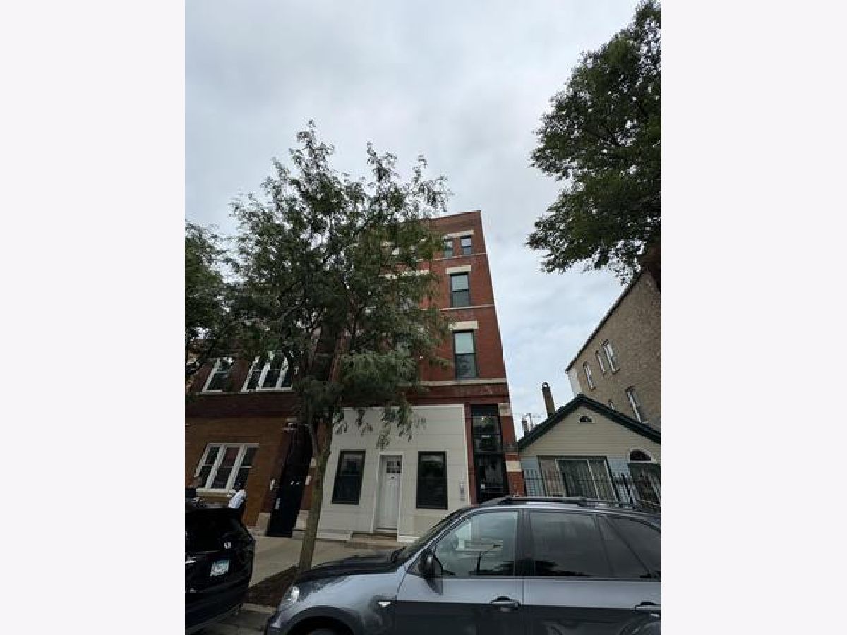  Rented Chicago Illinois, 1722 21st