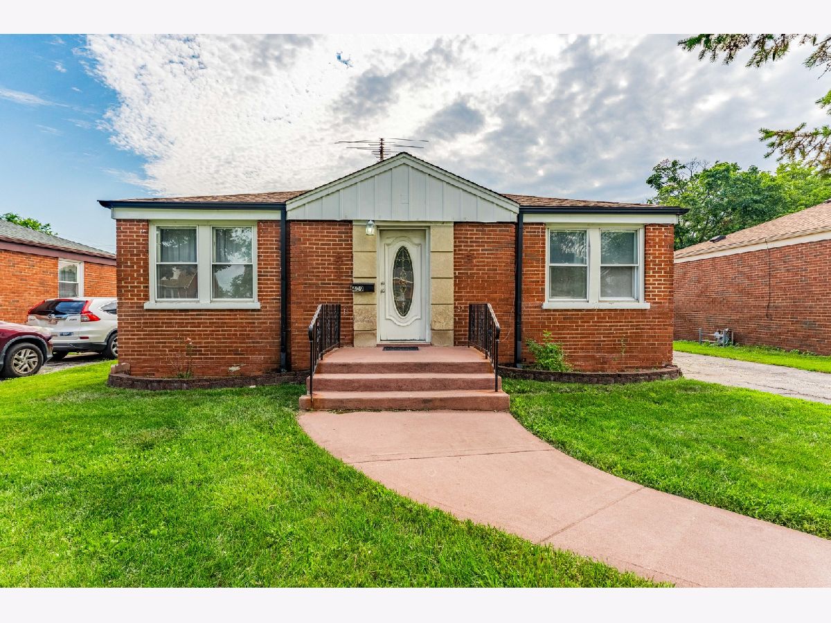  For Sale Hillside Illinois, 409 Englewood Avenue
