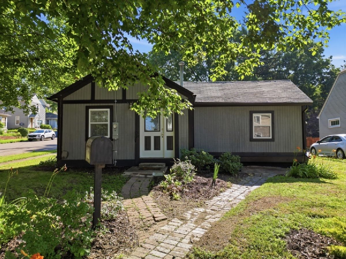 For Sale Dixon Illinois, 602 Ottawa Avenue