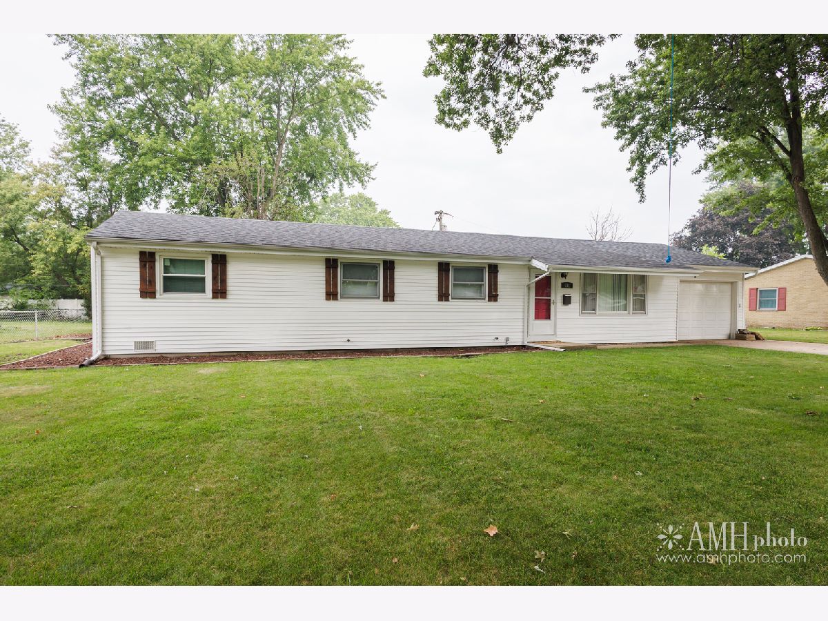  For Sale Bourbonnais Illinois, 631 Robert Drive