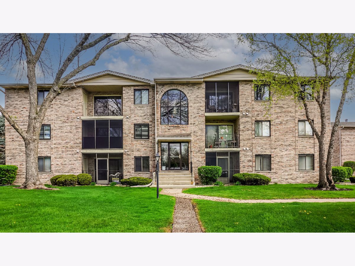  For Sale Crestwood Illinois, 4926 134th Street