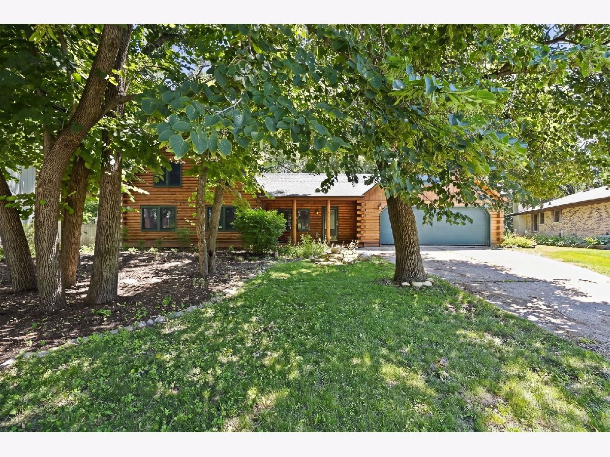  For Sale Shorewood Illinois, 1112 Valencia Drive