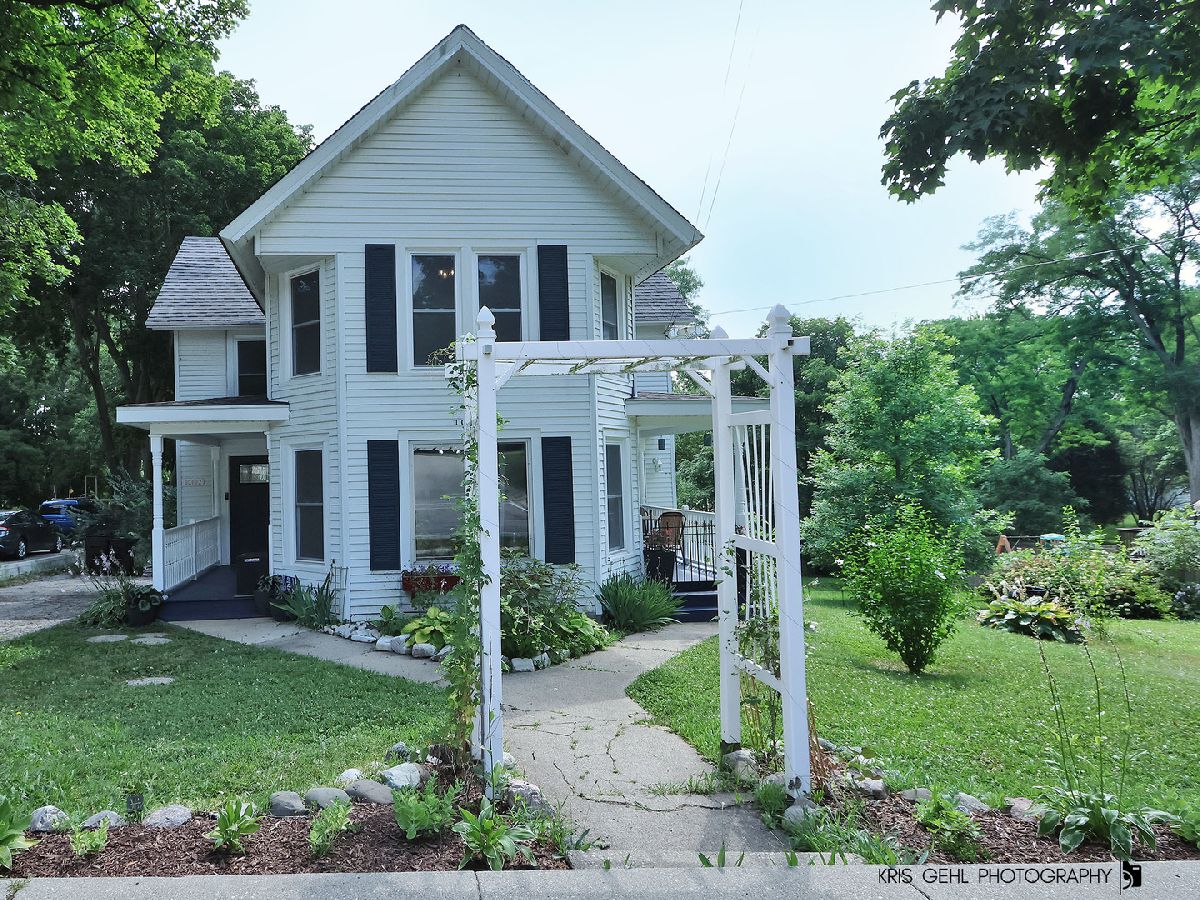  For Sale Richmond Illinois, 10116 Main Street
