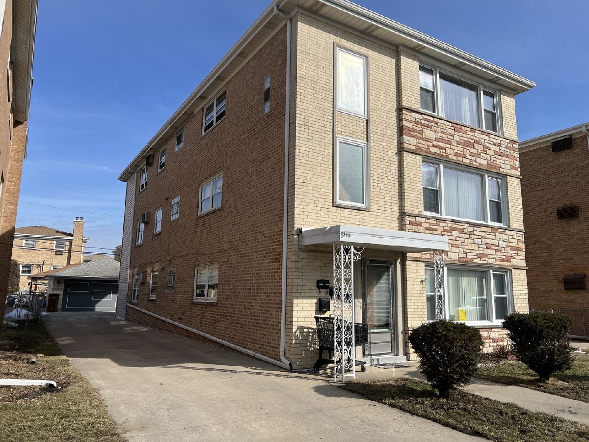  For Sale River Grove Illinois, 8156 Enger Lane