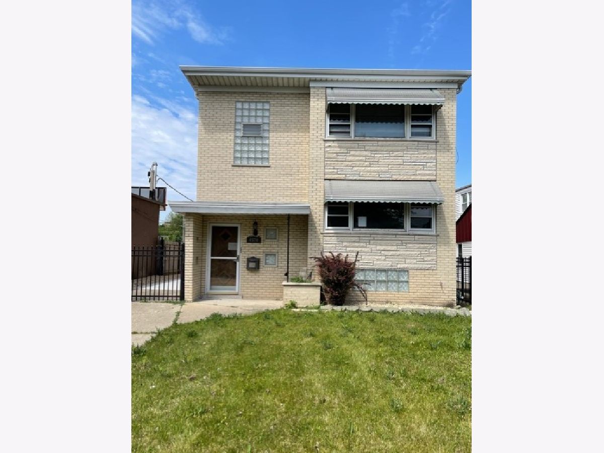  For Rent Harwood Heights Illinois, 4570 Narragansett