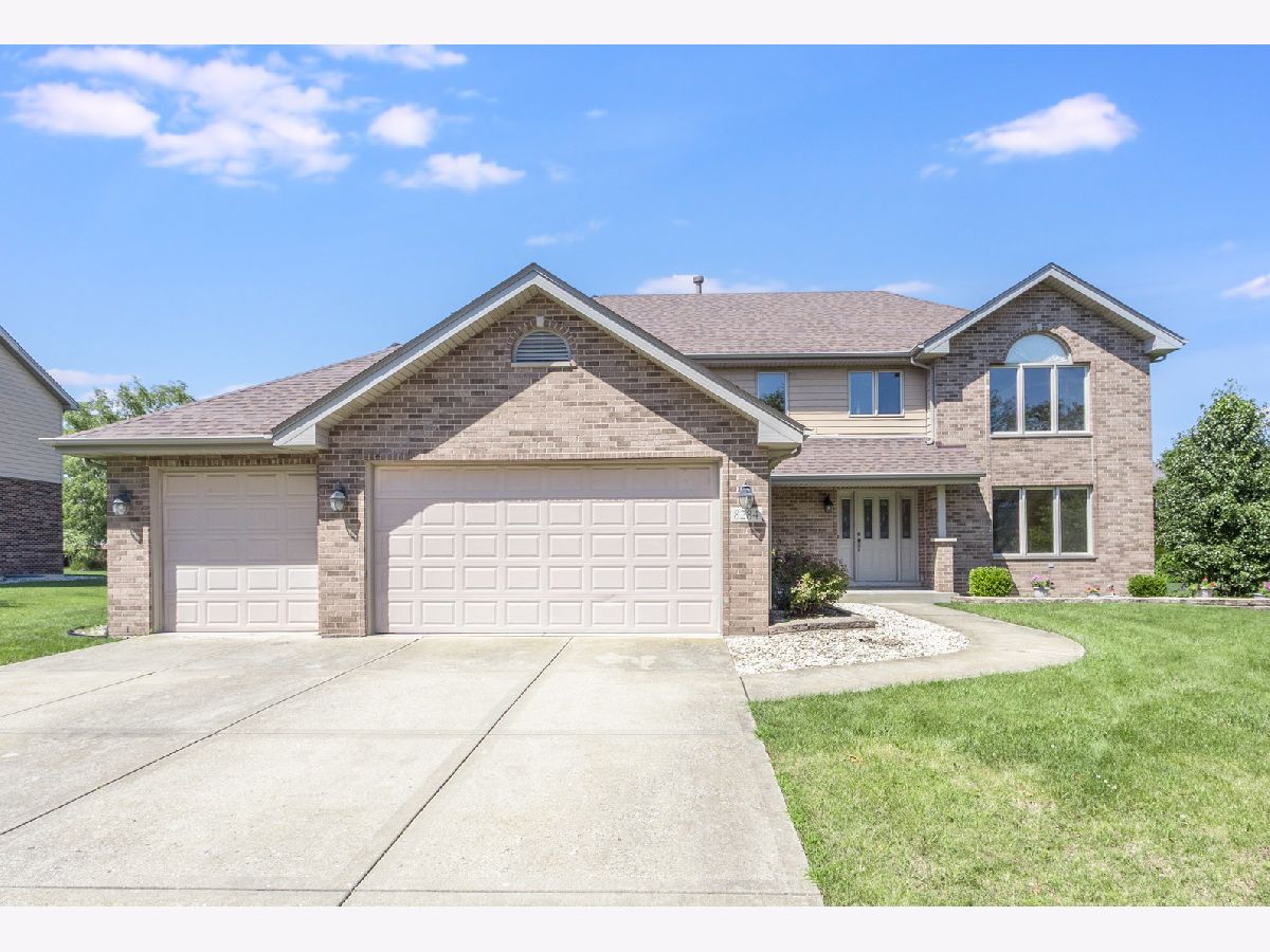  For Sale Frankfort Illinois, 8284 Brookhaven Drive