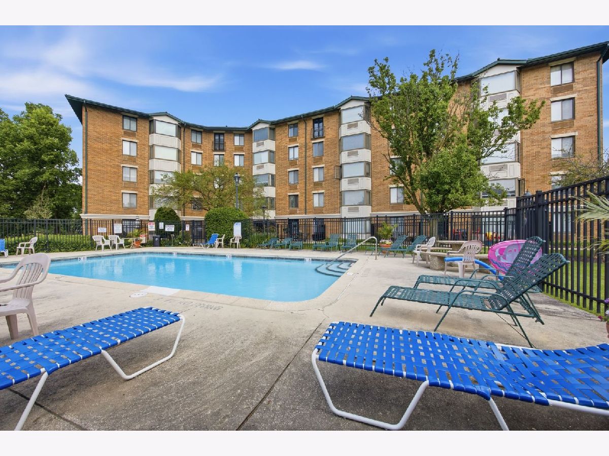  Rented Glen Ellyn Illinois, 470 Fawell