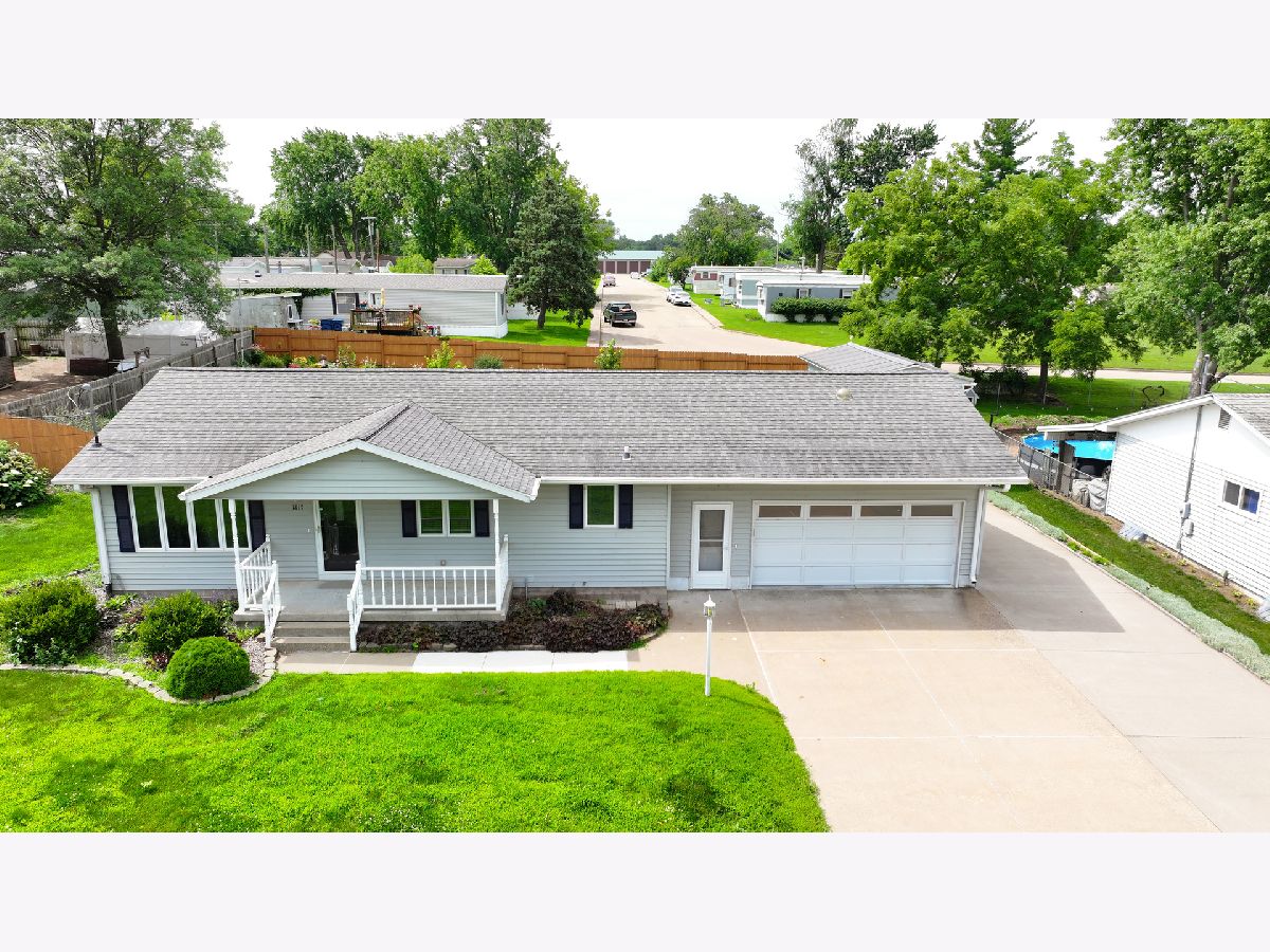  For Sale Camanche Iowa, 1815 9th Street
