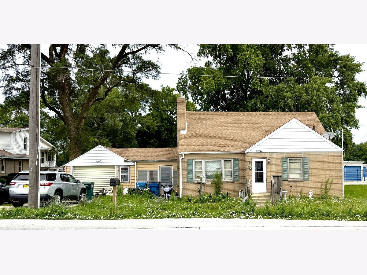  For Sale Bourbonnais Illinois, 1823 Armour Road