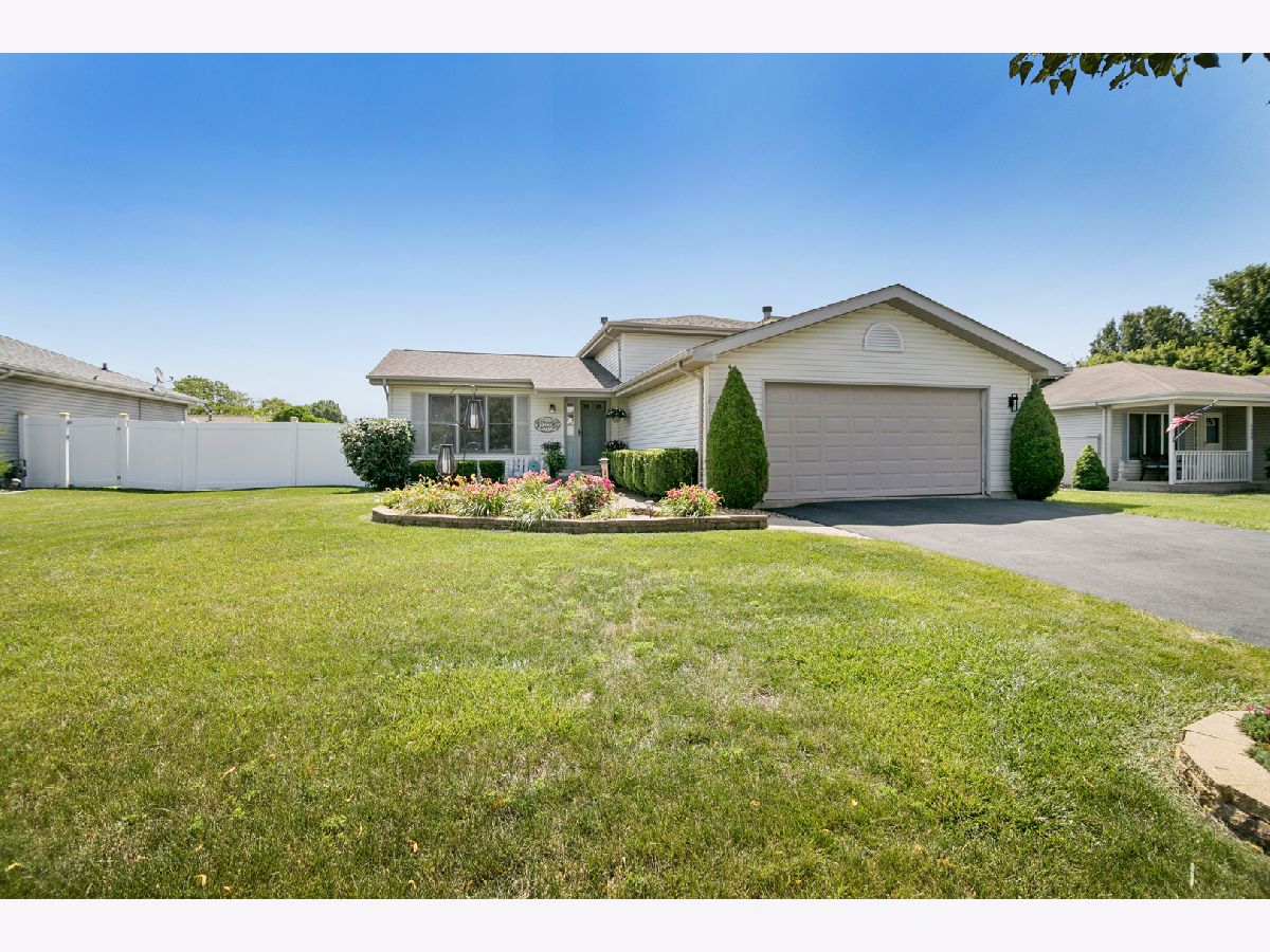  For Sale Bourbonnais Illinois, 1478 Bradley Way