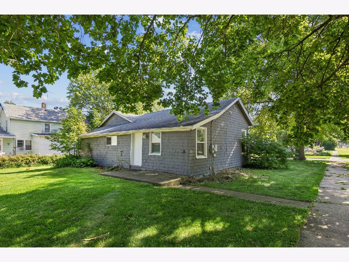 For Sale Harvard Illinois, 600 3rd Street