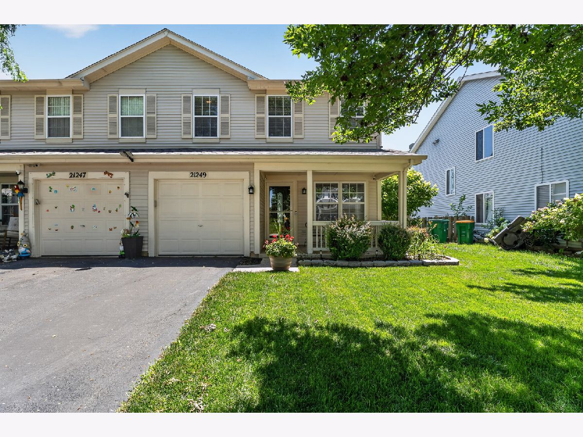  For Sale Plainfield Illinois, 21249 Edison Lane