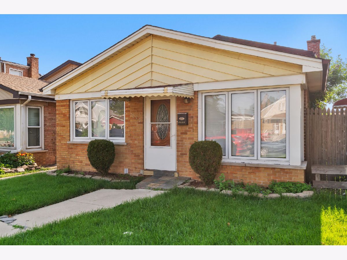  For Sale Chicago Illinois, 5035 Kilpatrick Avenue