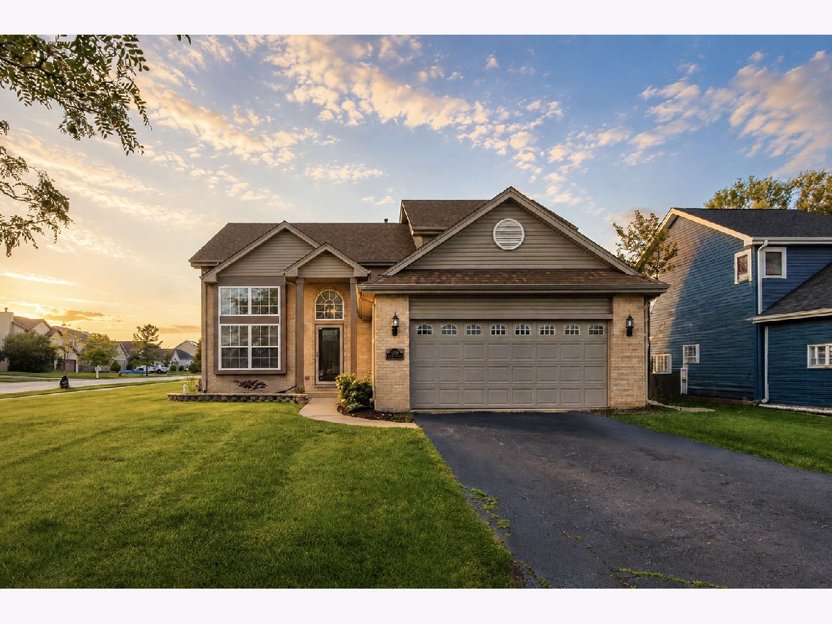  For Sale Monee Illinois, 25726 Lilac Avenue
