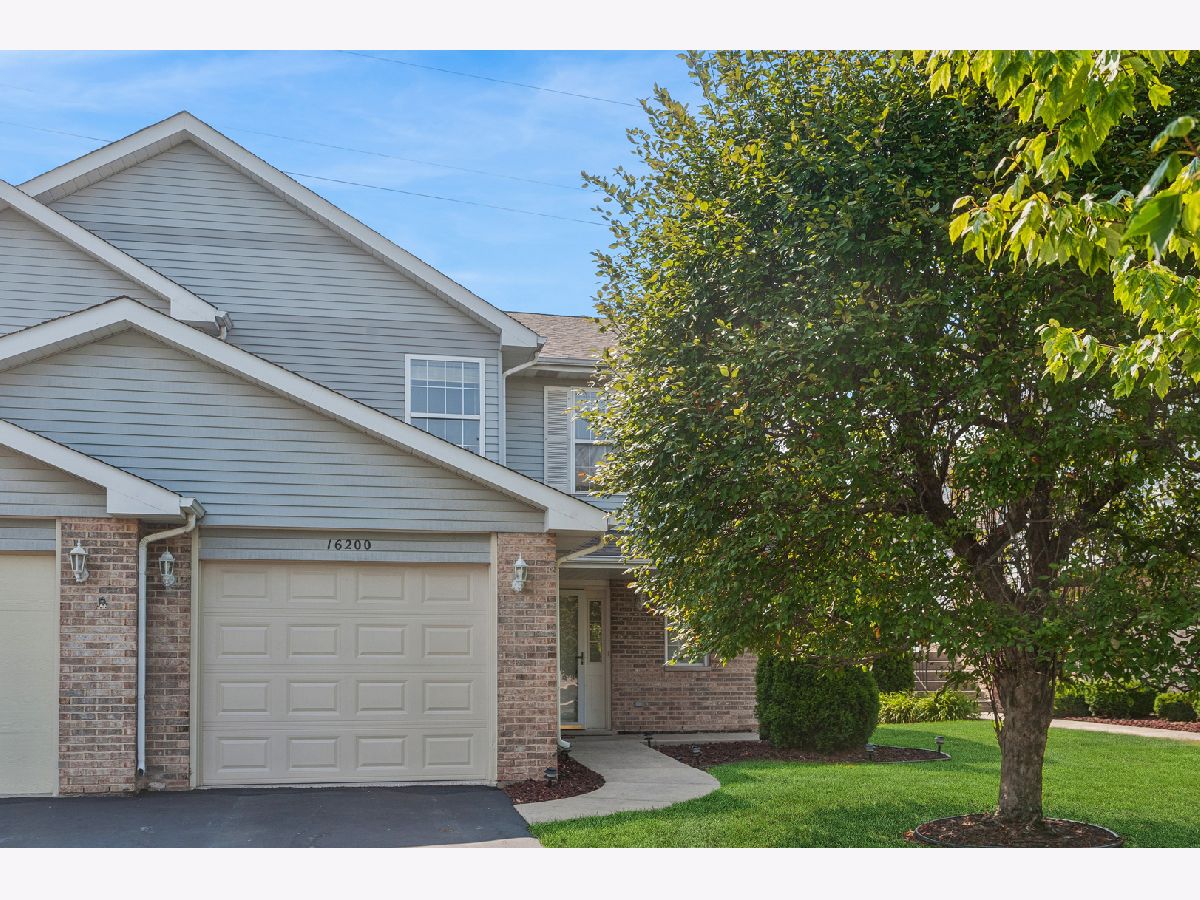  For Sale Tinley Park Illinois, 16200 Bormet Drive