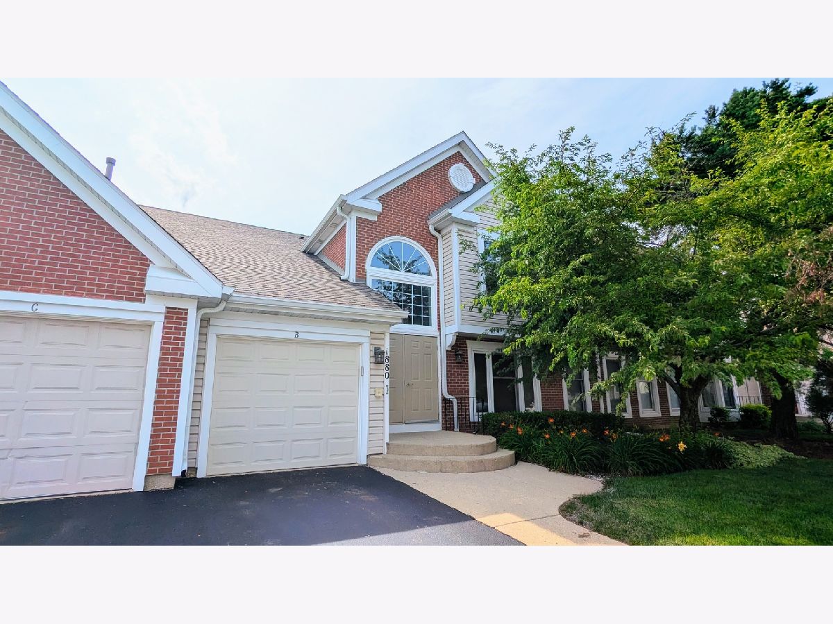  For Rent Elk Grove Village Illinois, 1880 Fox Run