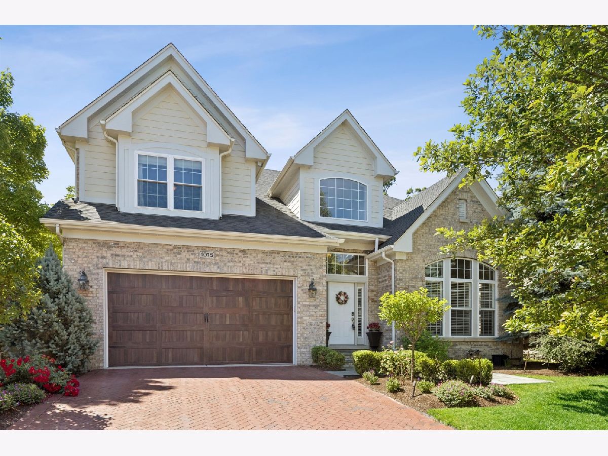 Homes & Townhomes For Sale Timber Trails Western Springs Illinois, 1015 White Pine Lane