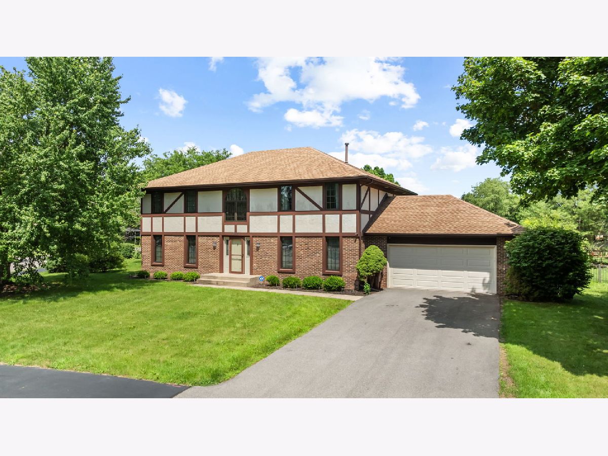  For Sale Rockford Illinois, 2655 Fourwinds Drive