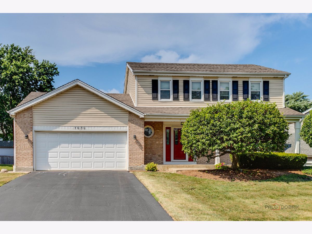  For Sale Schaumburg Illinois, 1636 Green River Drive