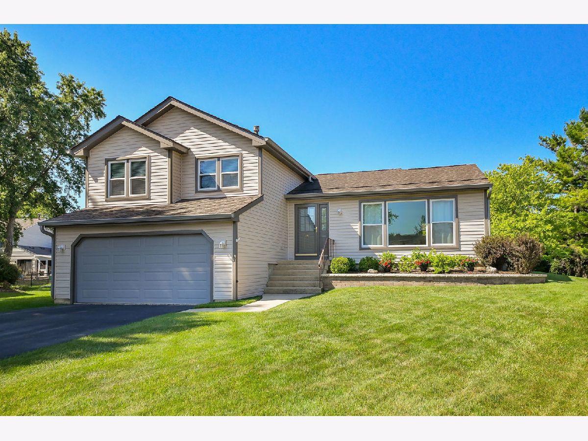  Sold Batavia Illinois, 1321 Hall