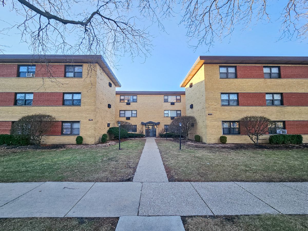  Rented Skokie Illinois, 9012 Lamon