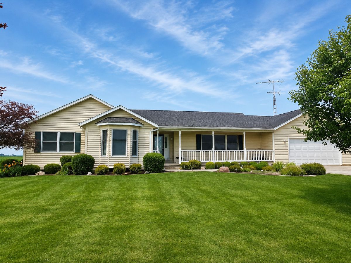  For Sale Clifton Illinois, 2930 1200 E. Road
