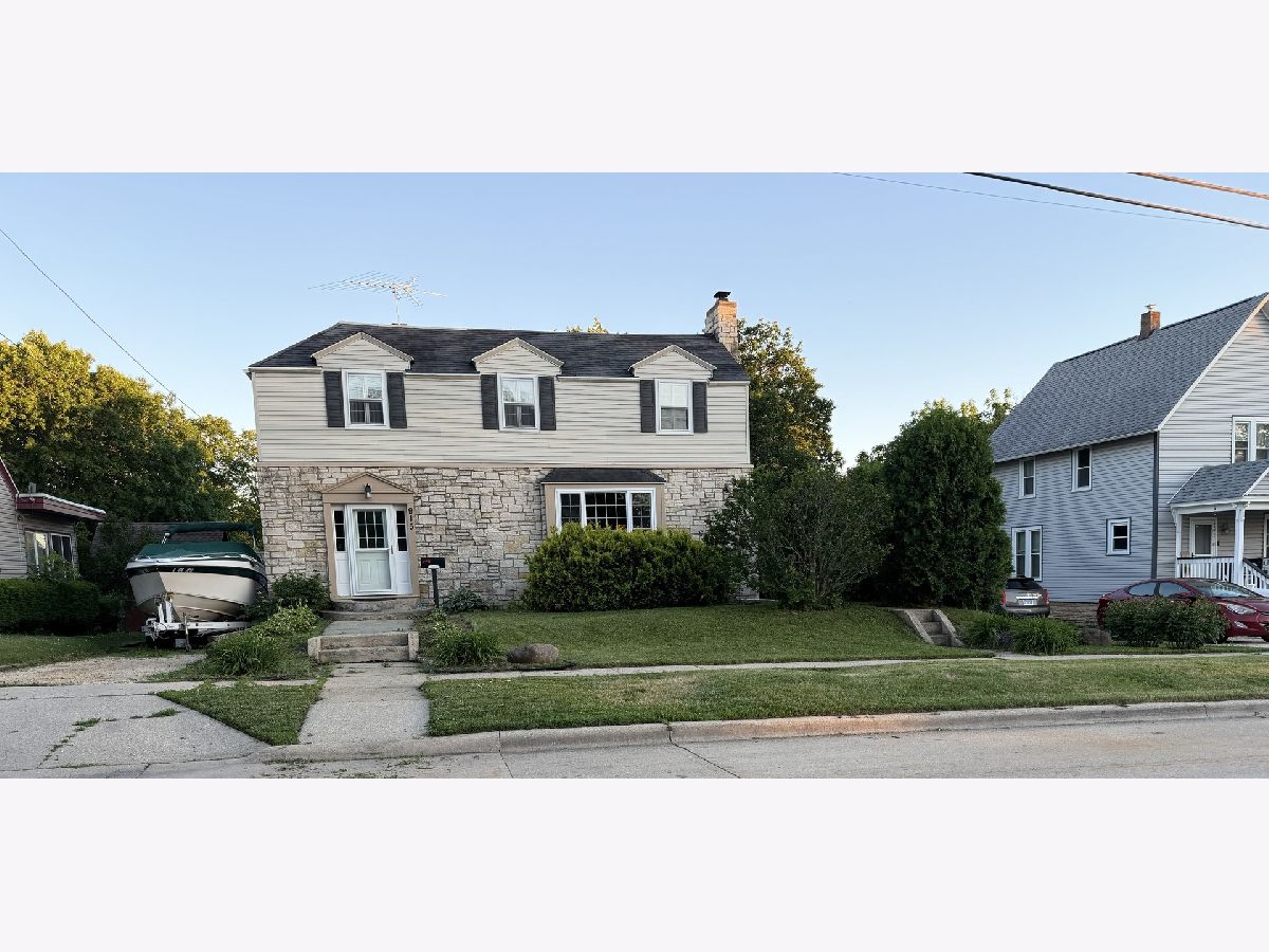  Sold Belvidere Illinois, 915 Julien