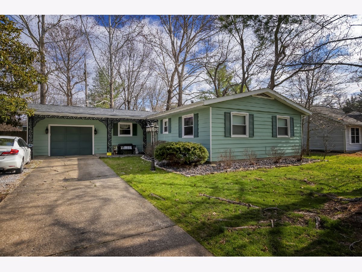  For Sale Carbondale Illinois, 609 Emerald Lane