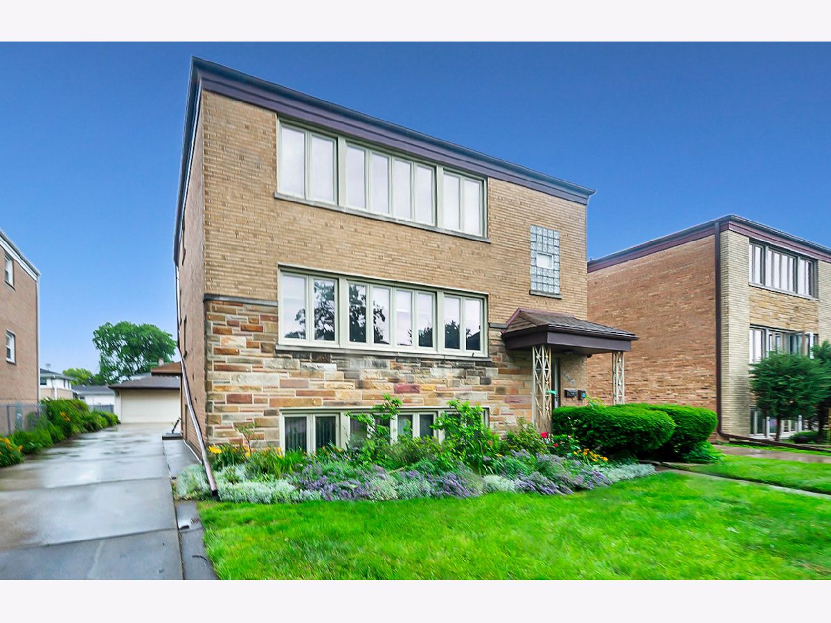  For Rent Niles Illinois, 8909 Wisner