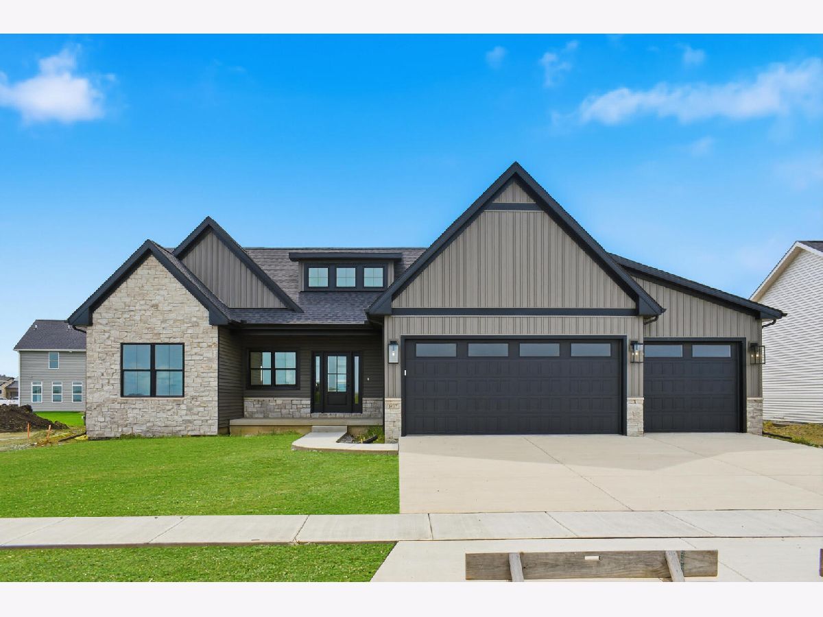  For Sale Mahomet Illinois, 1417 Milton Court