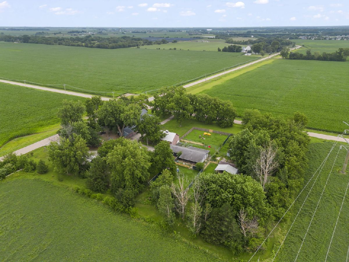  For Sale Plano Illinois, 2013 Beecher Road