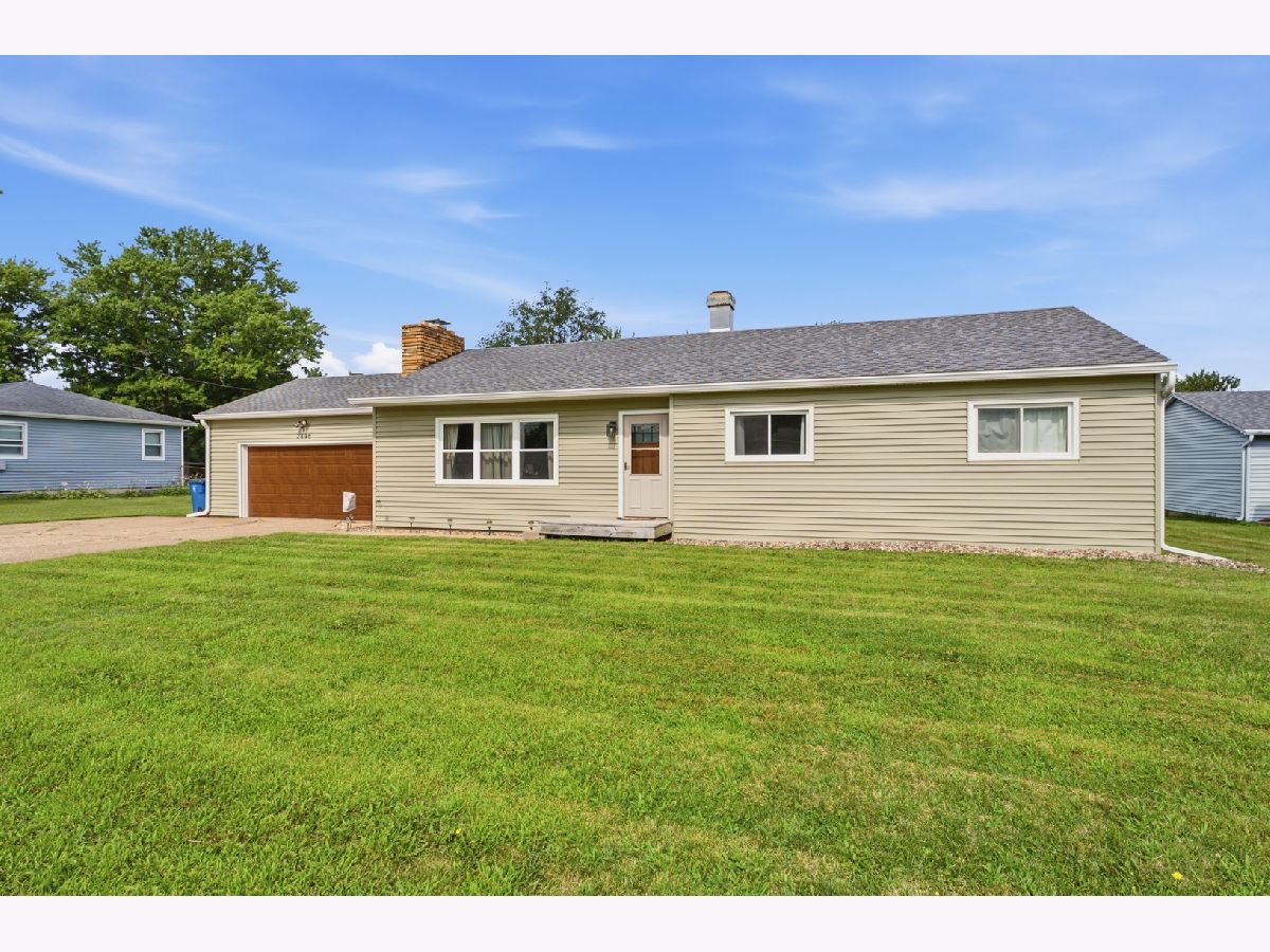  For Sale Coal Valley Illinois, 2808 3rd Street