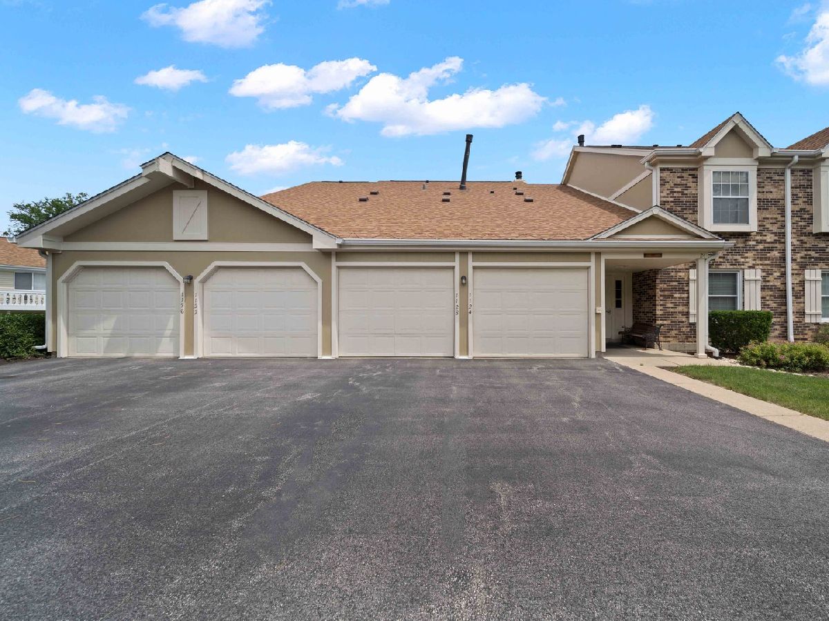  For Rent Buffalo Grove Illinois, 1126 Auburn