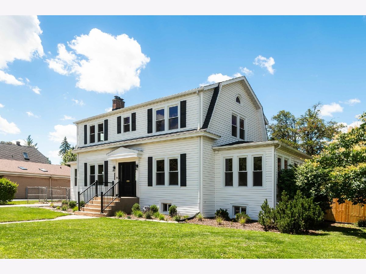 For Sale Lombard Illinois, 210 Grace Street